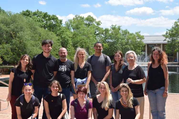 10. Class Photo_preview