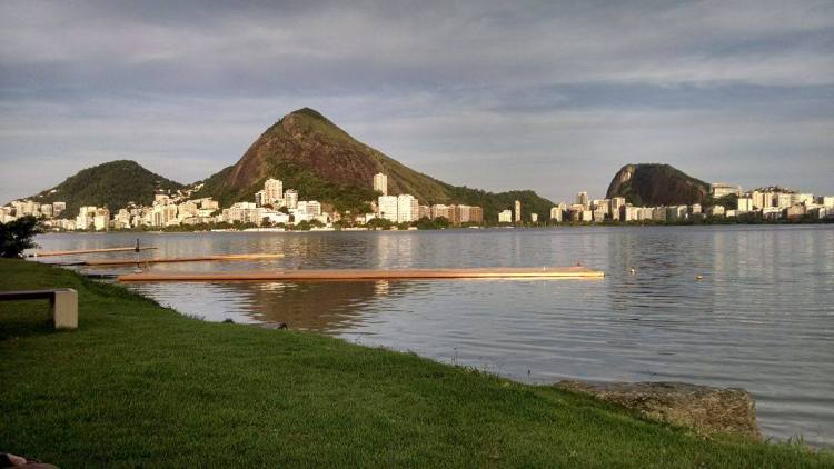 3 rodrigo de freitas lagoon