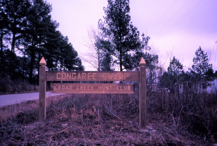 csw_2448. Hunt club entry sign